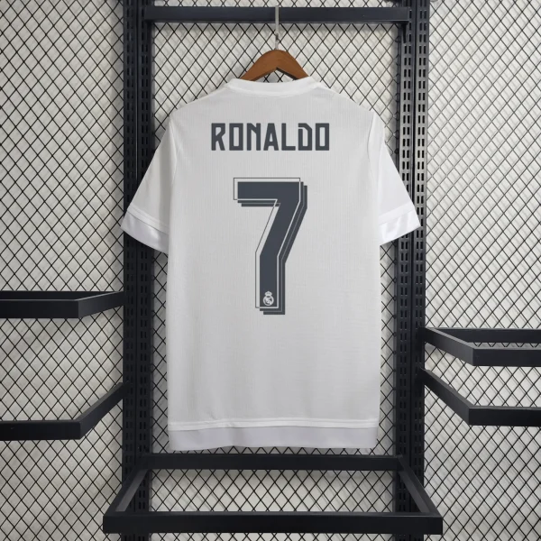 Real Madrid (Ronaldo/7) 2015/16 - Local - Aficionado - Retro